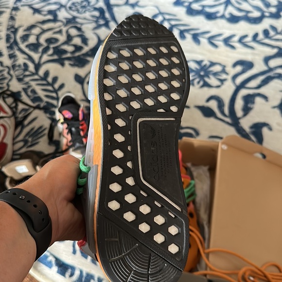 New in box adidas - Picture 2 of 3
